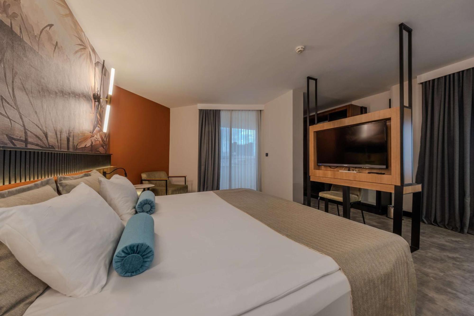 Best Western Plus Khan Hotel Antalya Buitenkant foto