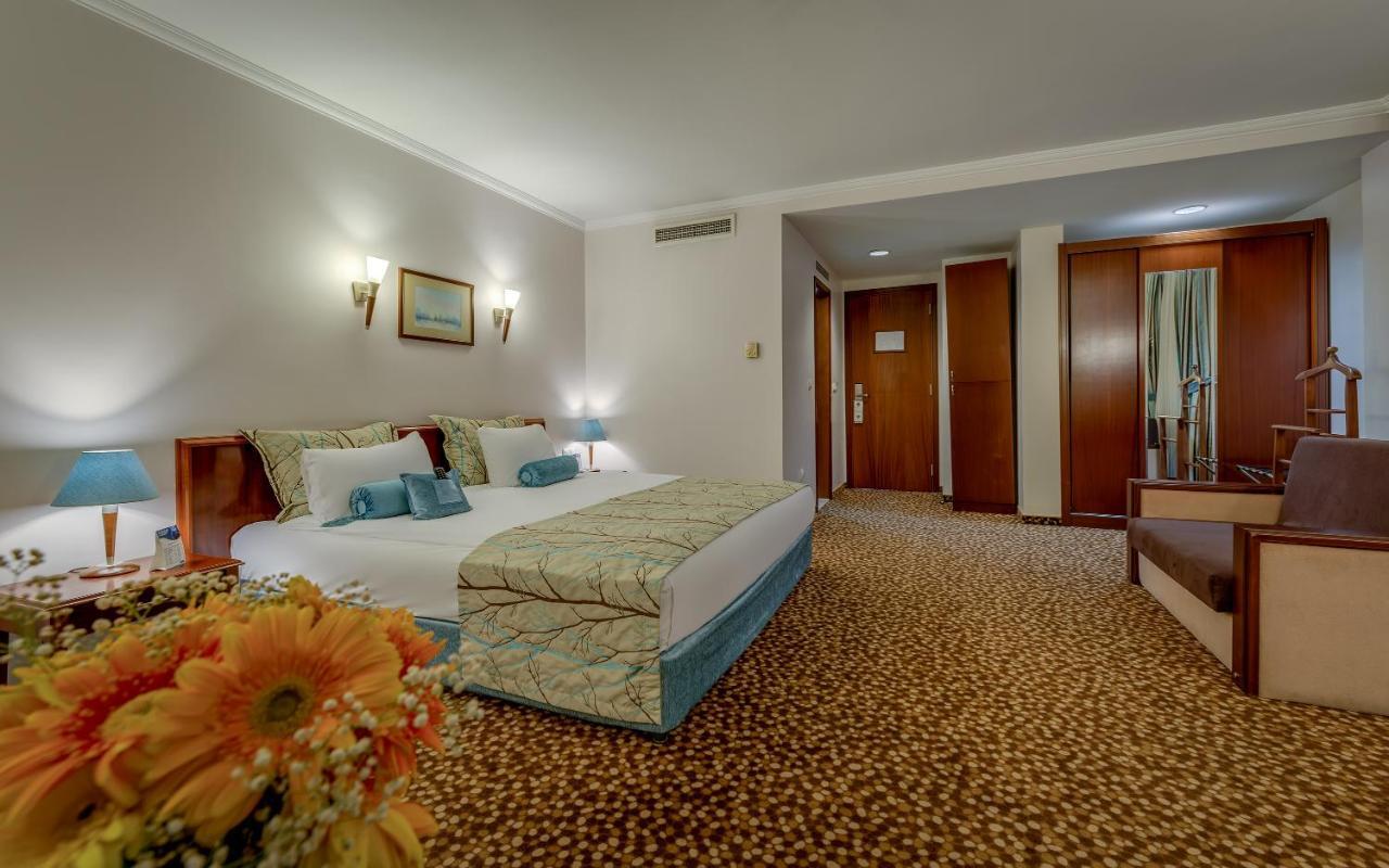 Best Western Plus Khan Hotel Antalya Kamer foto